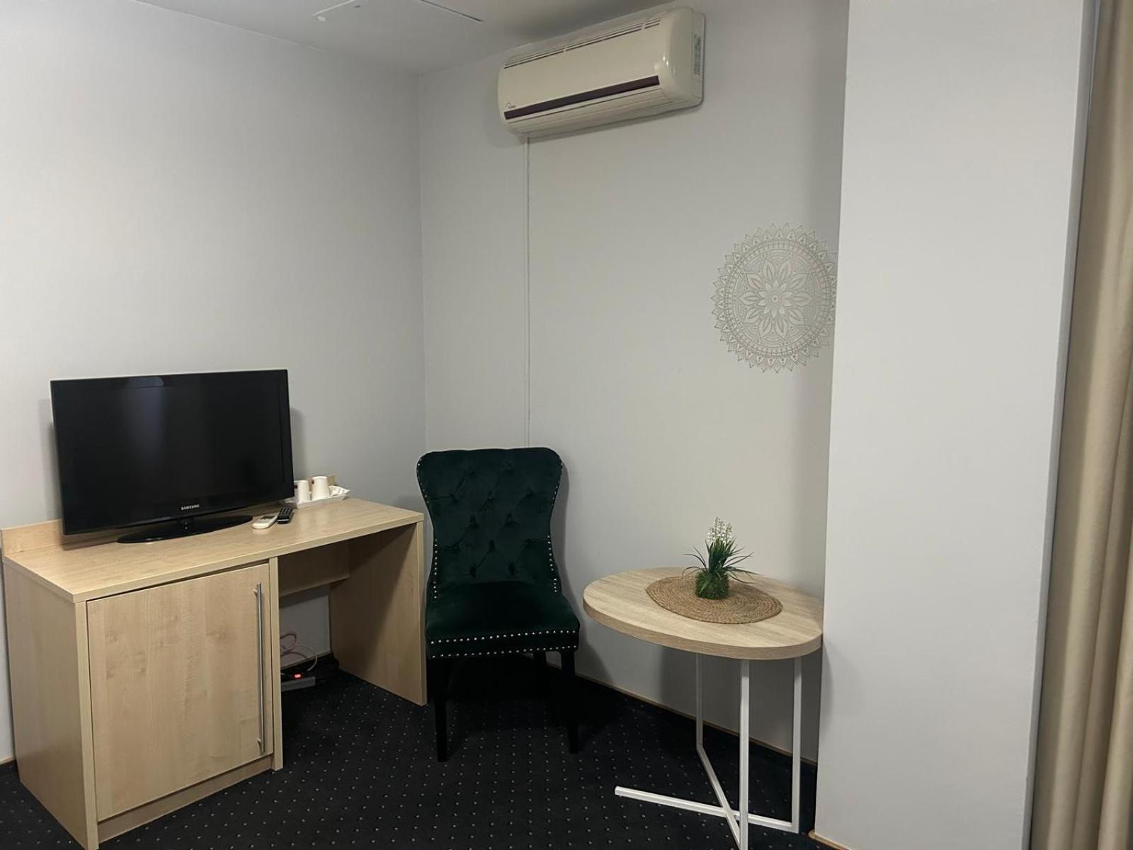 Hotel Pacific Temesvár Kültér fotó