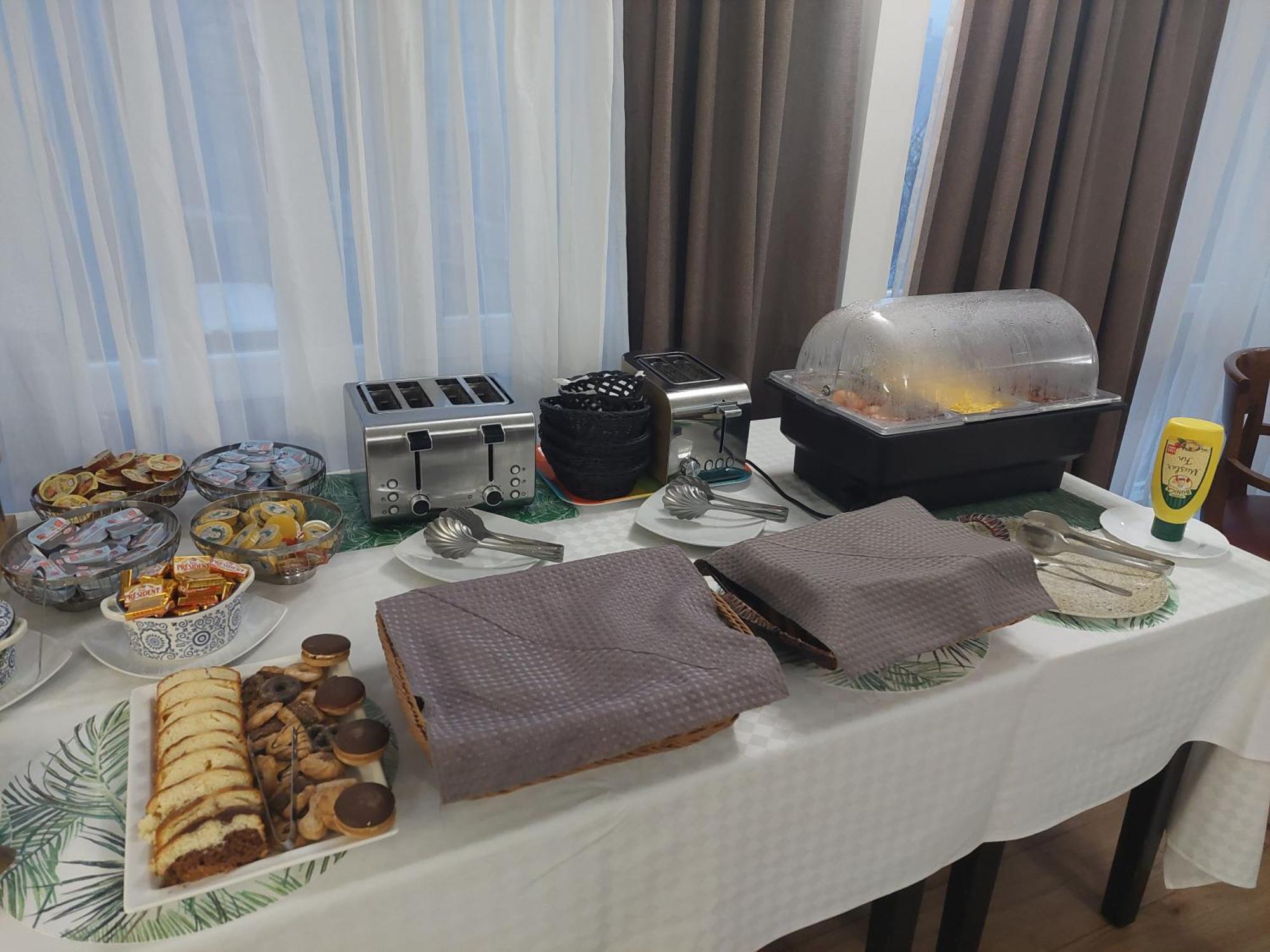 Hotel Pacific Temesvár Kültér fotó