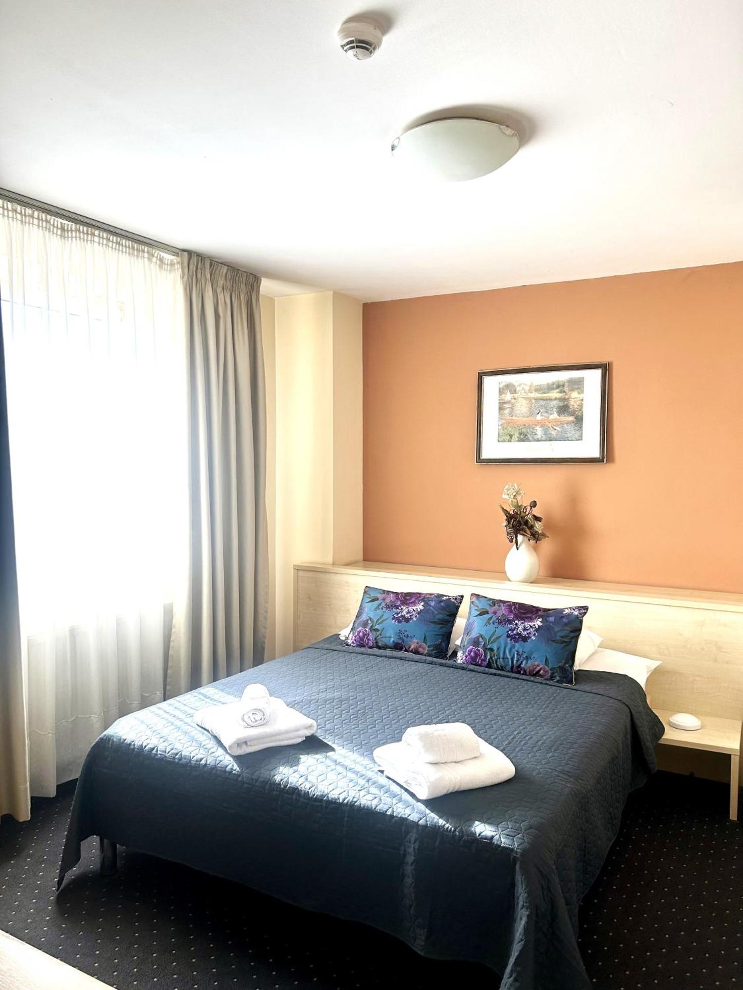 Hotel Pacific Temesvár Kültér fotó